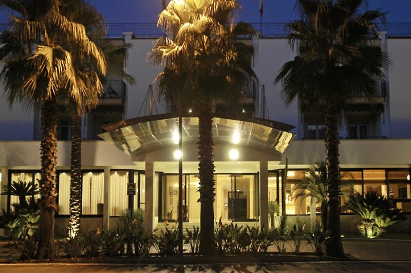 hotel esplanade