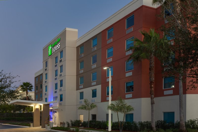 Holiday Inn Express & Suites Ft. Lauderdale Airport/Cruise,Florida>>Fort Lauderdale,3 star