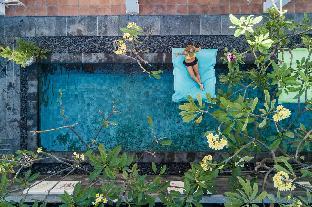 blue marlin bungalow