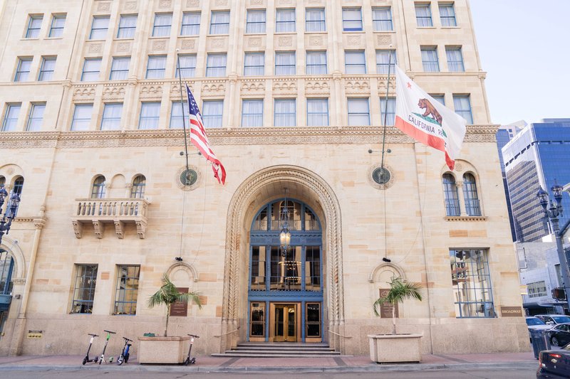 Courtyard By Marriott San Diego Downtown