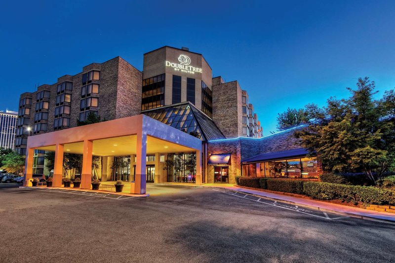 Doubletree By Hilton Hotel Memphis,East Memphis>>Downtown Memphis,4 star
