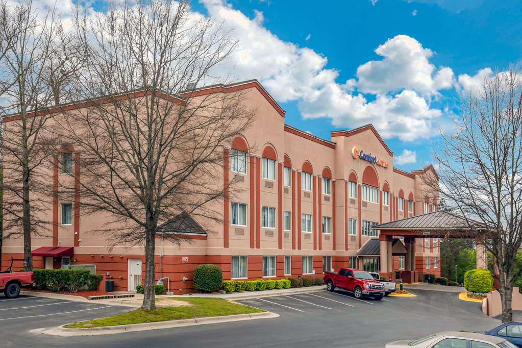 comfort suites raleigh walnut creek
