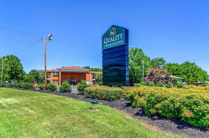 quality inn and suites creedmor butner