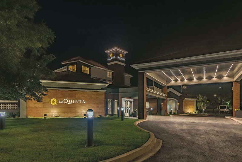 La Quinta Inn & Suites By Wyndham Oklahoma City Norman,Midwest City>>Cleveland,3 star