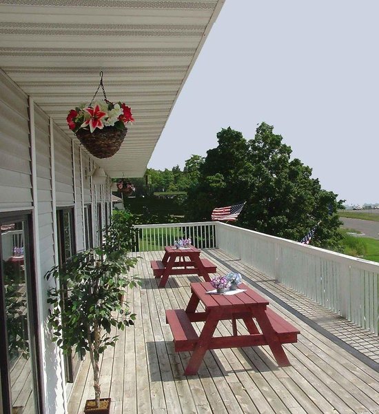 Baymont By Wyndham Duluth,Hermantown>>Duluth,2 star