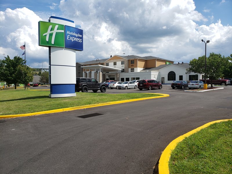holiday inn express pittsburgh north by ihg