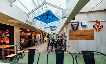 nomads st kilda hostel