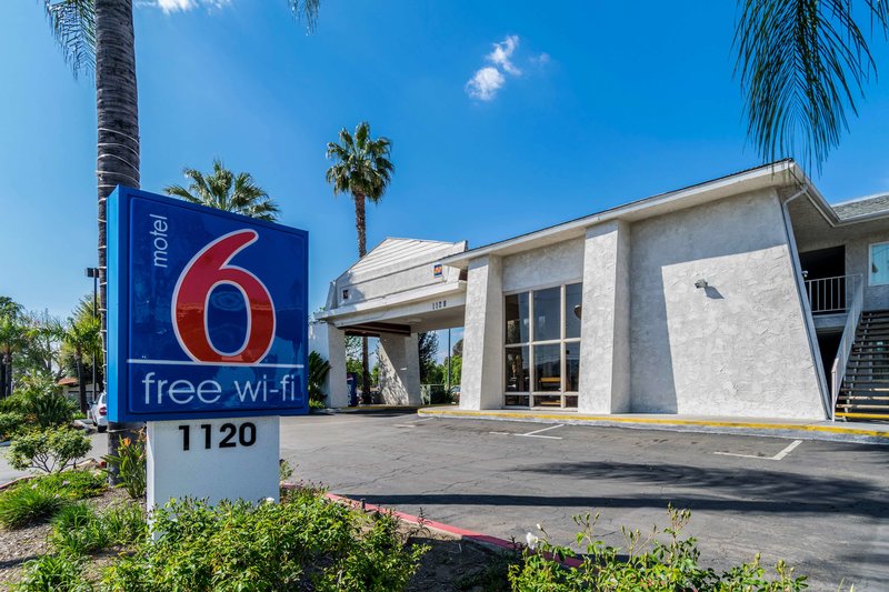 motel 6 redlands ca