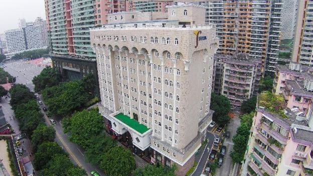 grand palace hotel