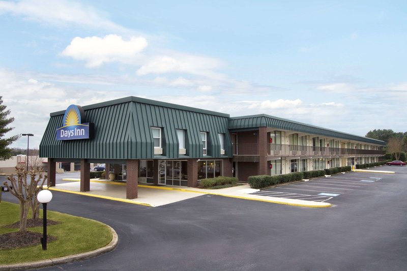 Days Inn By Wyndham Seneca / Clemson Area