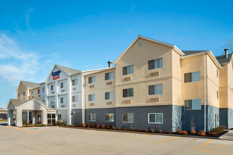 Fairfield Inn & Suites By Marriott Lima,Lima>>Allen County,2.5 star