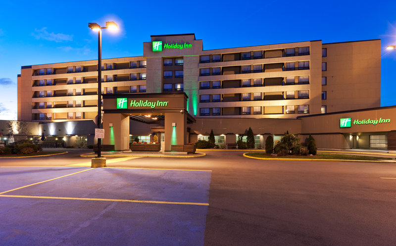 holiday inn laval montreal
