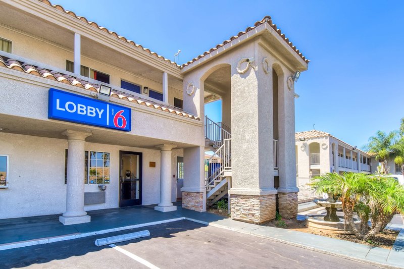 Motel 6 Menifee, Ca,Menifee>>Lake Elsinore,2 star