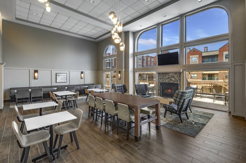 Residence Inn By Marriott Indianapolis Downtown On The Canal,Indiana>>Center Township,3 star