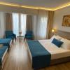 pelit troya hotel