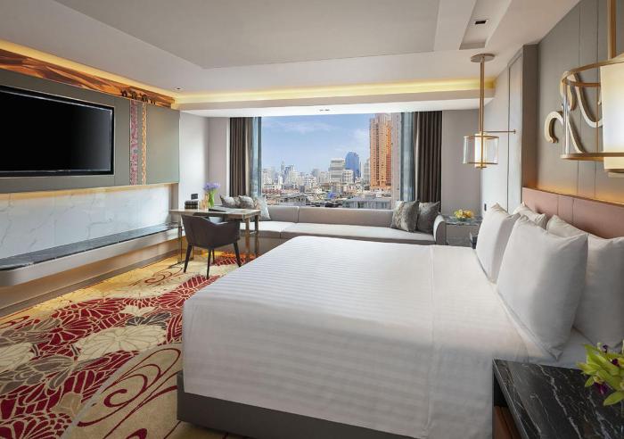 Valia Hotel Bangkok,,5 star