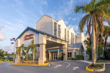 Hampton Inn & Suites Ft. Lauderdale Arpt/South Cruise Port,,3 star