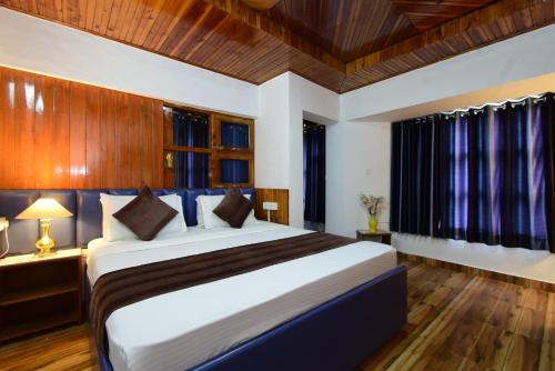 Himalayan Nomad,Nasogi>>Manali,3 star