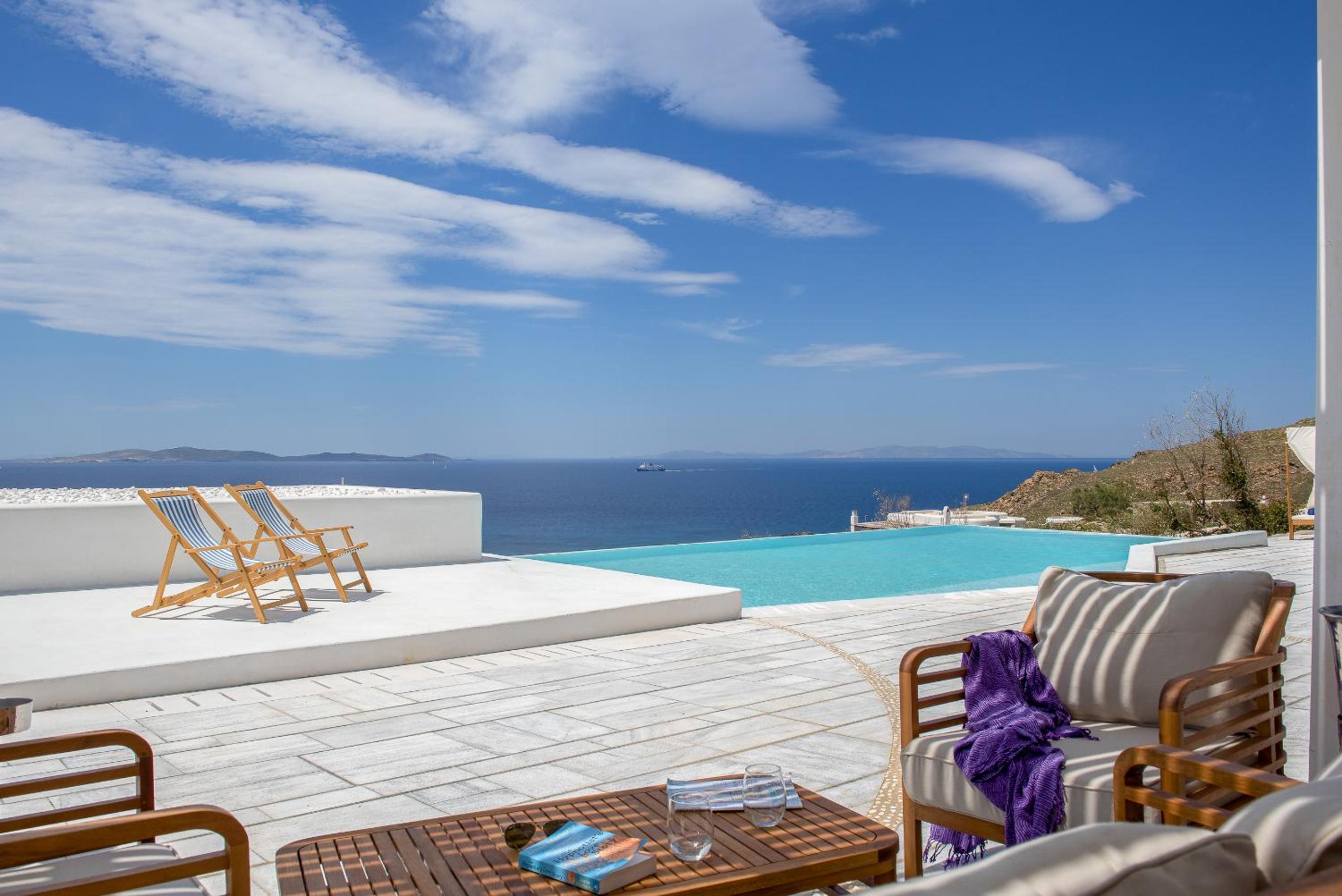 Epic Blue Mykonos, Luxury Suites & Villas,,5 star