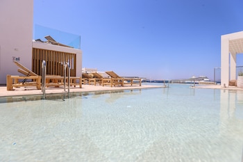 Life Suites,,4 star