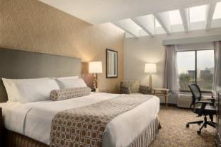 doubletree by hilton columbus dublin