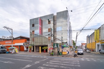 ayenda apartahotel torres de cristal