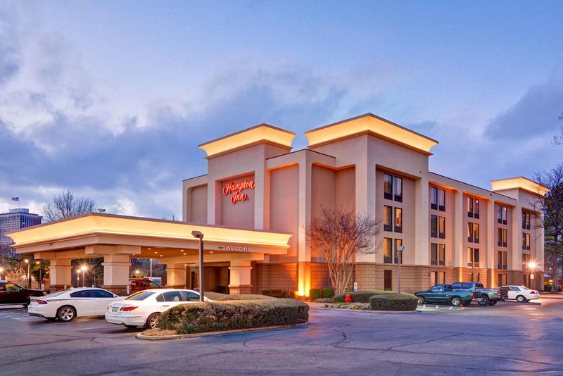 hampton inn memphis poplar