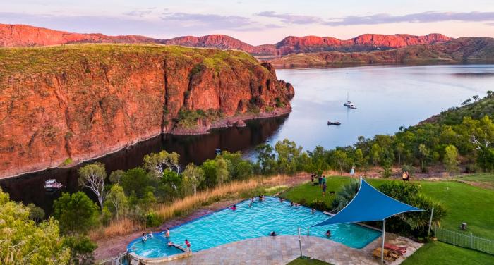 Discovery Resorts- Lake Argyle,,3 star