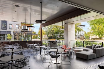 Hampton Inn & Suites Rochester Downtown,,3 star