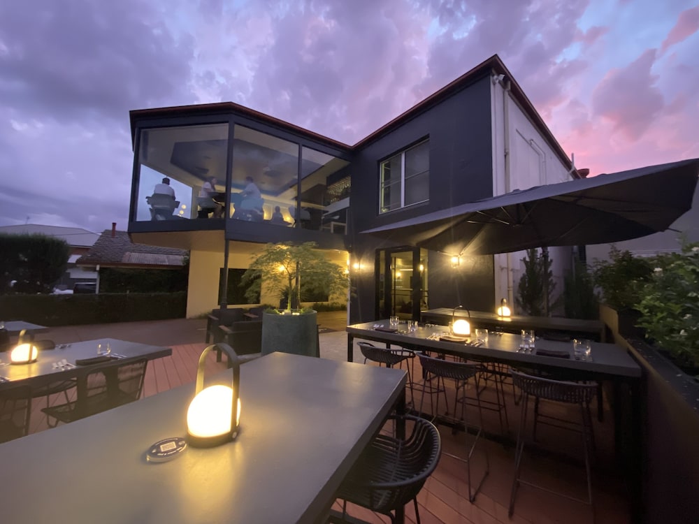 the charles boutique hotel and dining