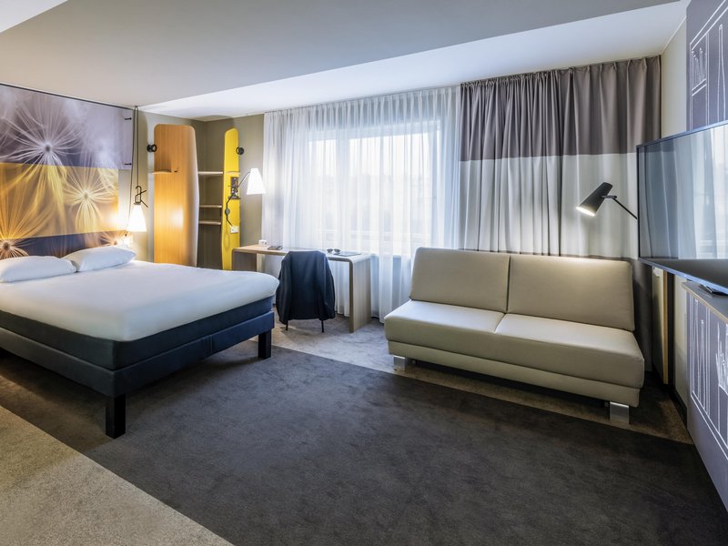 Ibis Luebeck,Luebeck>>Hamburg,2 star