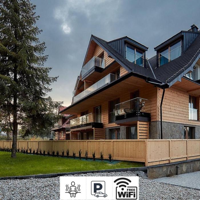 Tatra Square Apartments,,0 star