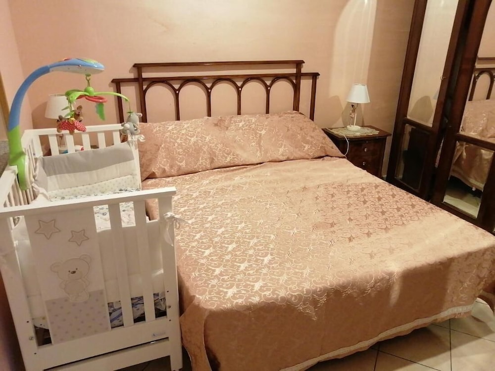 The Little House On The Sea,,0 star