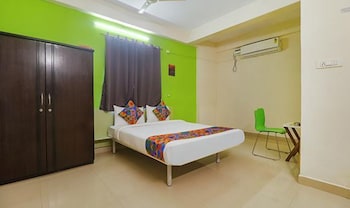 Fabhotel Broholic - 200M From Care Hospitals - Hitech City,Hyderabad|Chanda Nagar,3 star