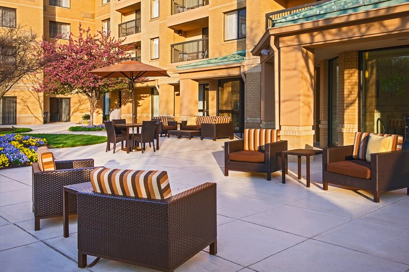 courtyard by marriott richmond northwest
