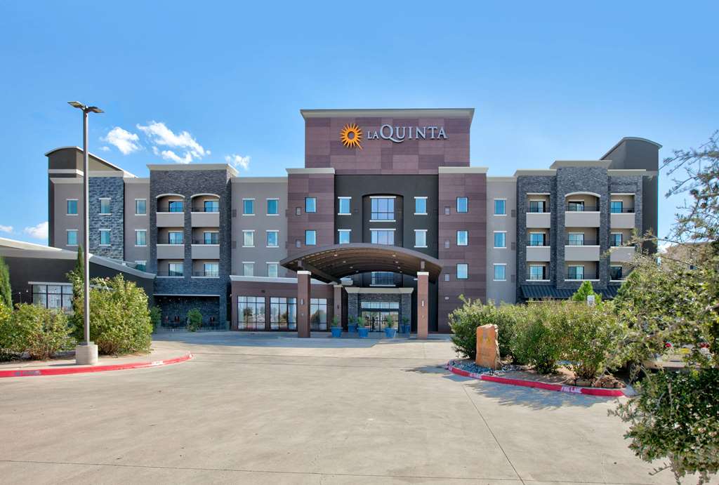 la quinta inn and suites by wyndham lubbock southwest