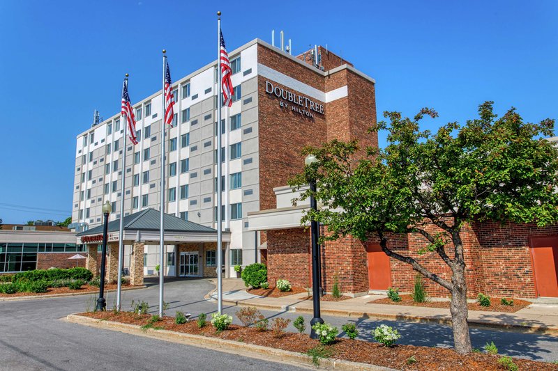 Doubletree By Hilton Neenah,Neenah>>Appleton,4 star
