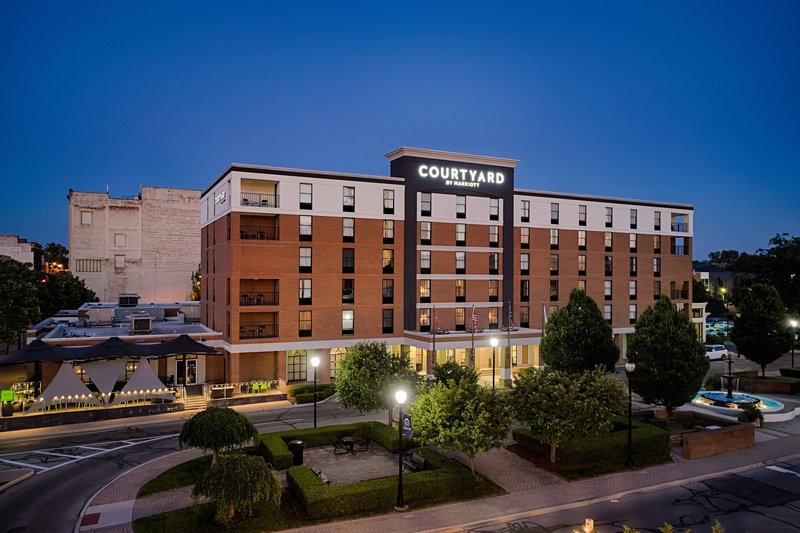 courtyard by marriott springfield downtown