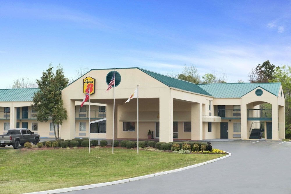 Super 8 By Wyndham Meridian,Mississippi>>Meridian,2 star