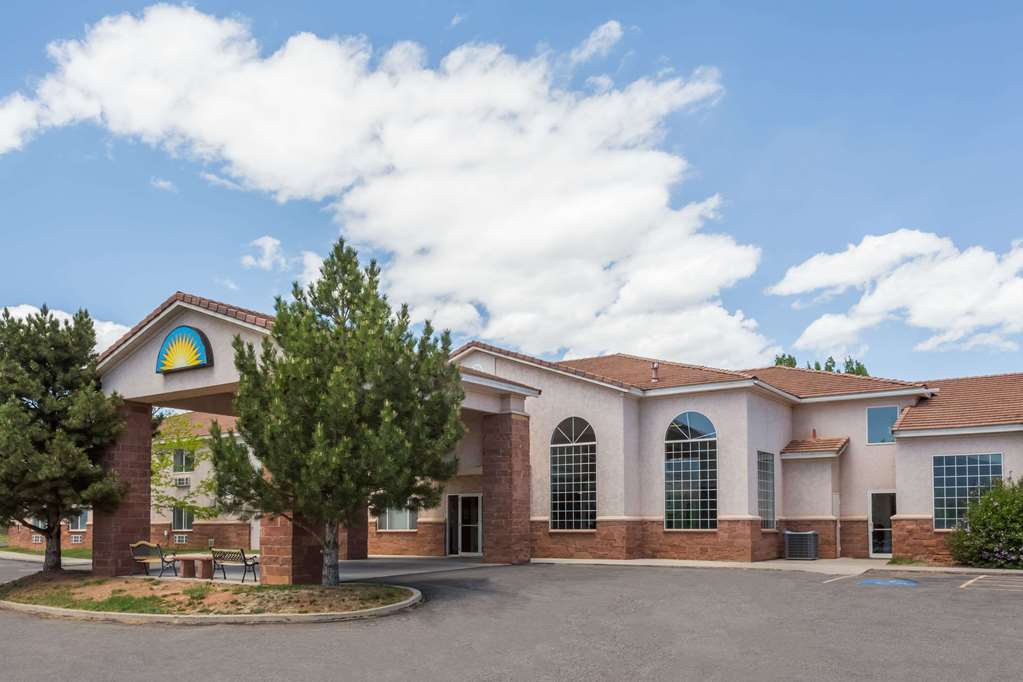 Days Inn By Wyndham Torrey Capital Reef,Hanksville>>Bicknell,2 star