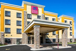 comfort suites oshkosh