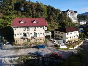 golden lodge