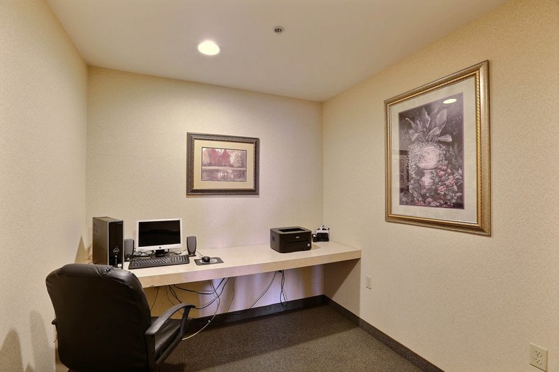 Boarders Inn & Suites By Cobblestone Hotels - Shawano,Clintonville>>Belle Plaine,2.5 star