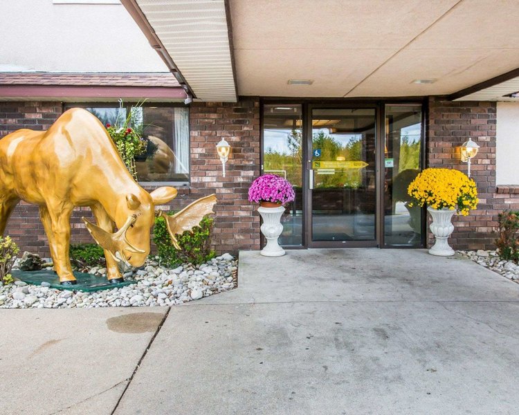 Quality Inn Saint Ignace,Michigan>>Mackinac Island,2.5 star
