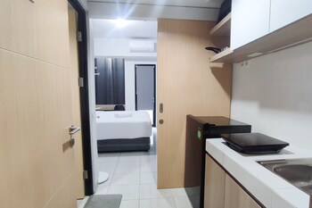 Cozy Living Studio At The Alton Apartment,,0 star