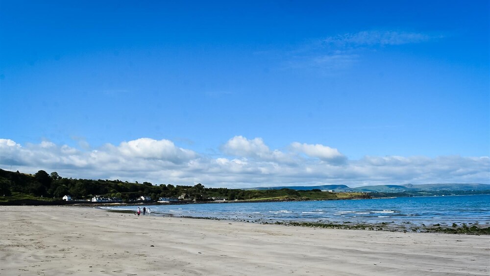 Seaview Cottage On The Island,,3 star