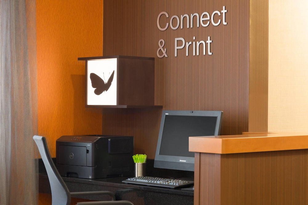 fairfield inn and suites bismarck south