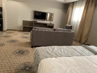 holiday plus al jamawat