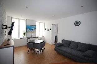 Santorini - Design Apartment In The Heart Of Fere,,0 star