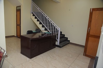 hotel lake paradise inn